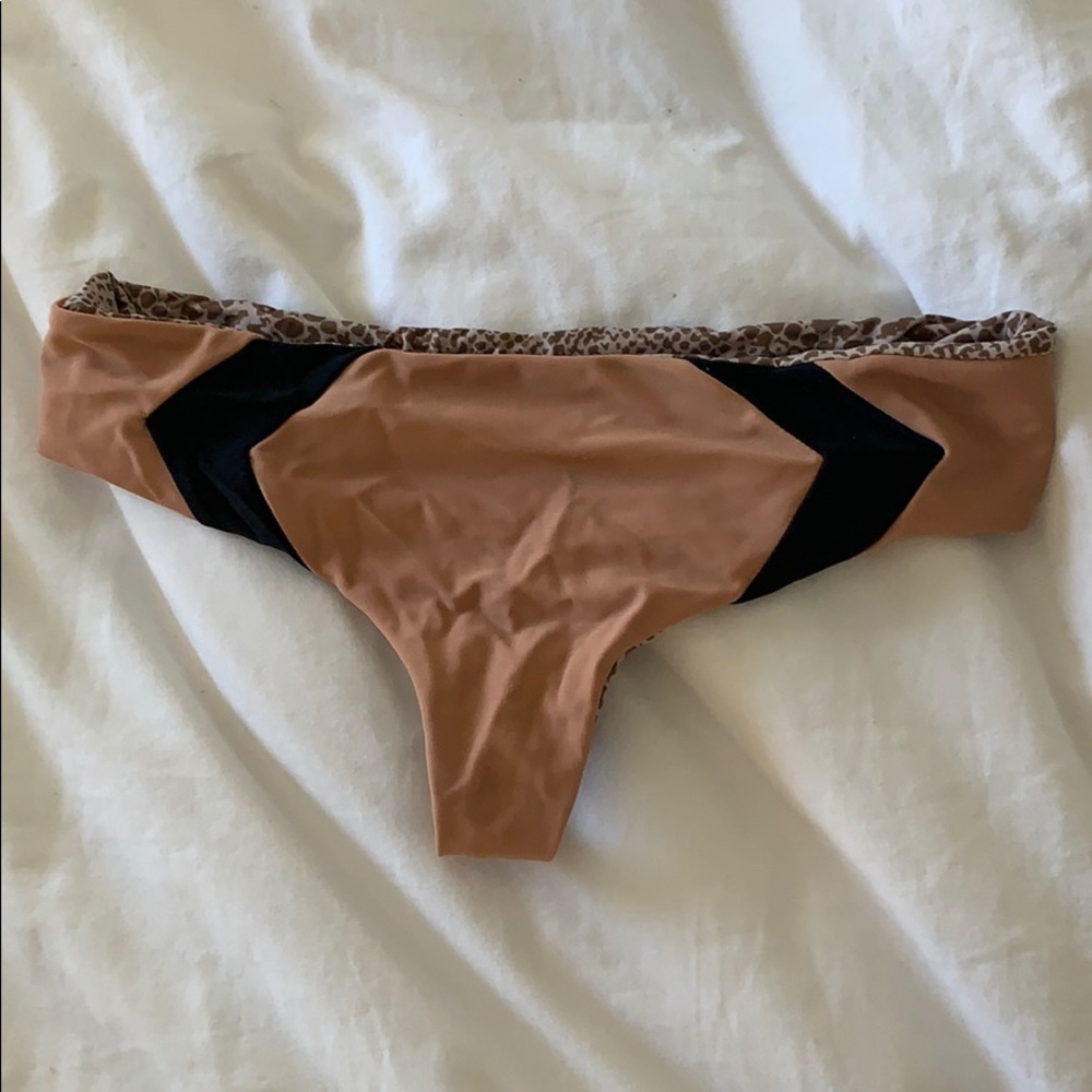 Acacia bottoms. Only worn a handful of times